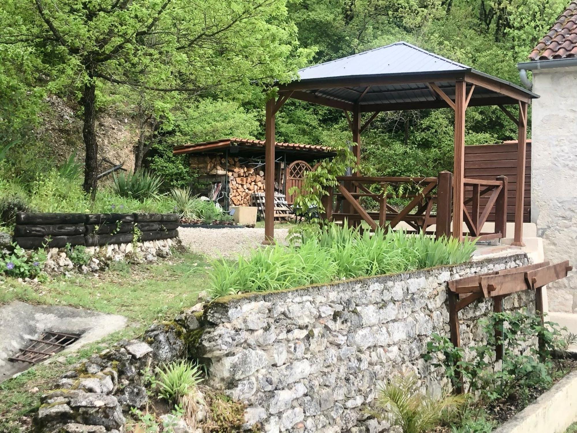 D'Est En Ouest Villa Montcuq Exterior foto